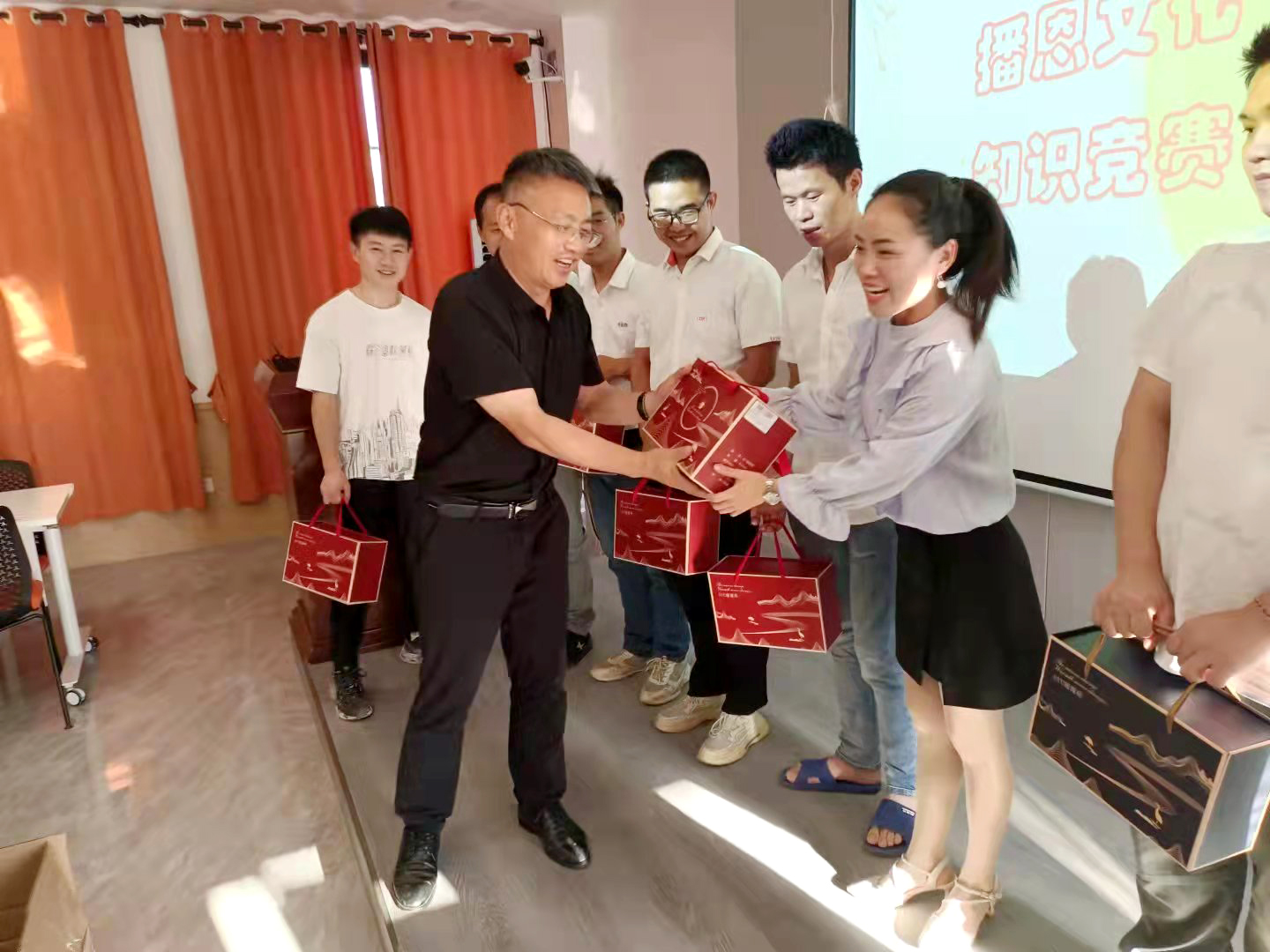 �������ǲ���(�й���)�ٷ���վ